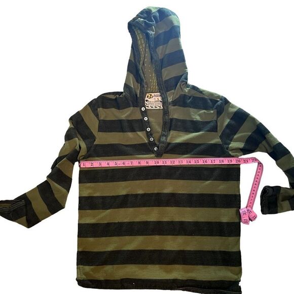 Quiksilver men’s striped Hoodie Size Medium - Picture 1 of 10